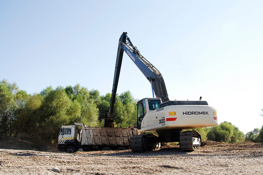 Hidromek-HMK-Ozel-Uygulama-Ekskavatorleri-bcmakina-sakarya-300-LC-LR